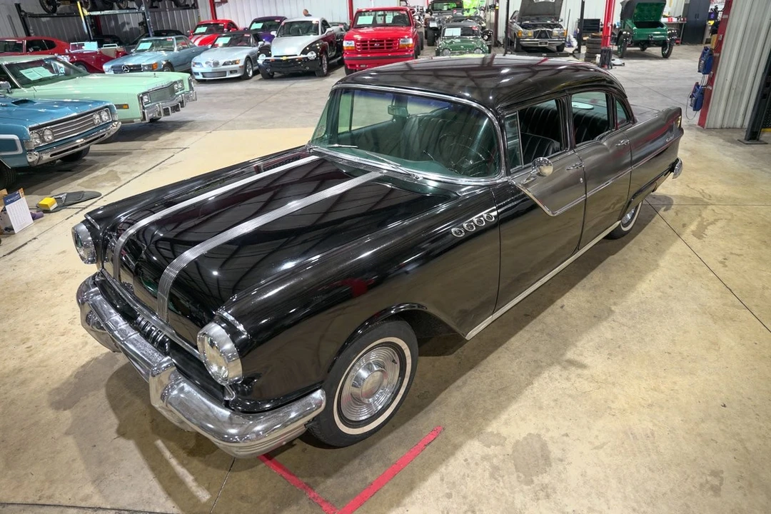1955 Pontiac Chieftain - Image 15 of 21