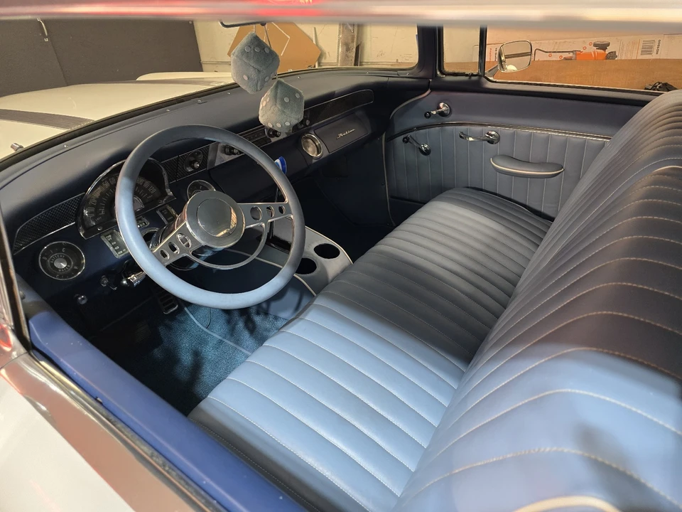 1955 Pontiac Chieftain - Image 4 of 12
