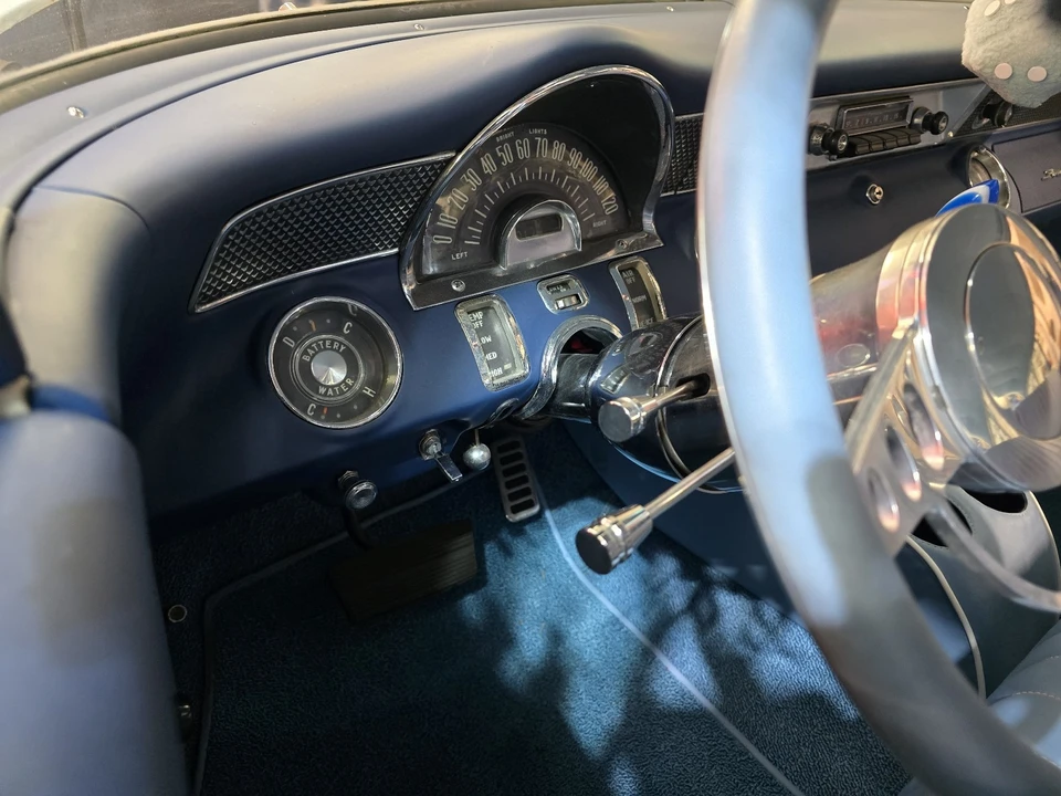 1955 Pontiac Chieftain - Image 6 of 12