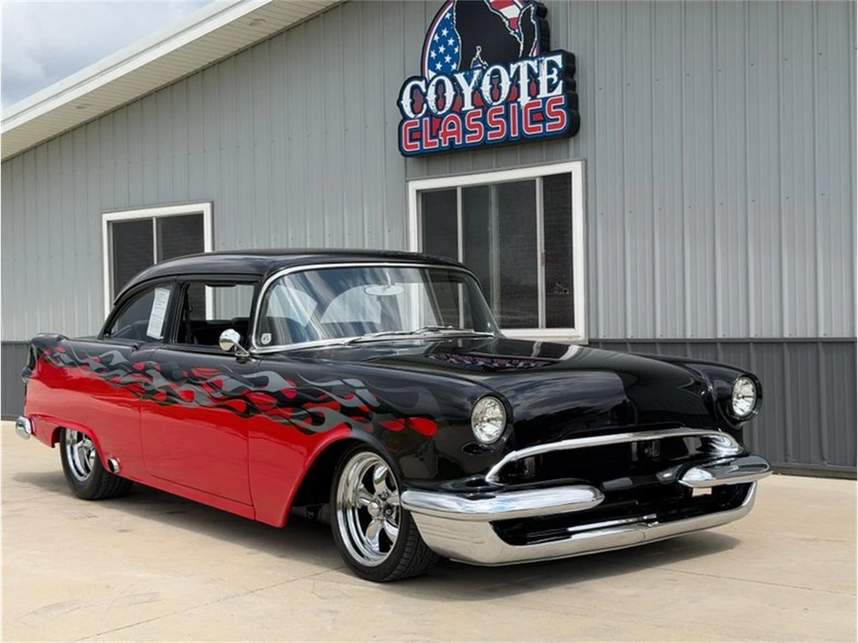 1955 Pontiac Chieftain - Image 14 of 31