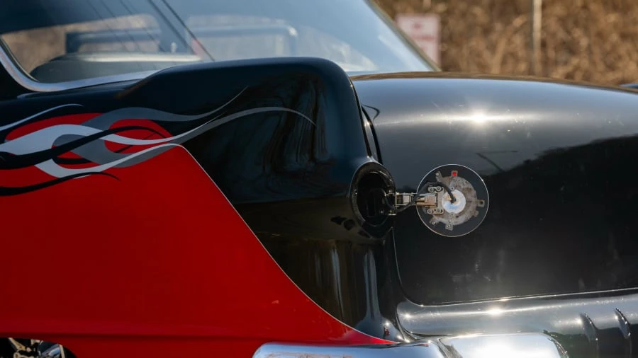 1955 Pontiac Chieftain - Image 20 of 31