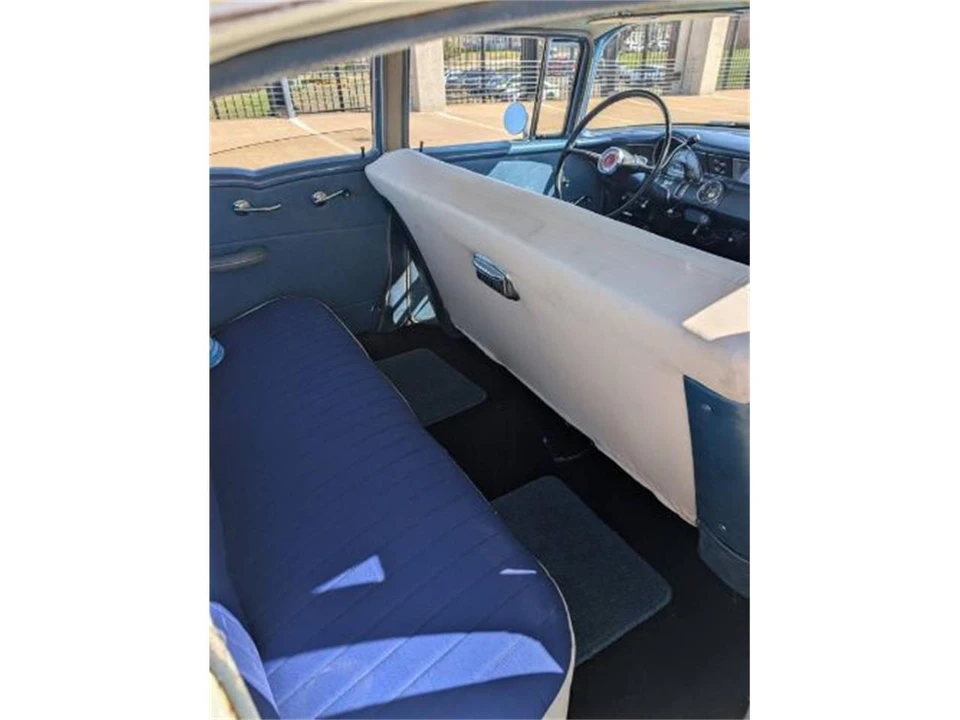 1955 Pontiac Chieftain - Image 2 of 17