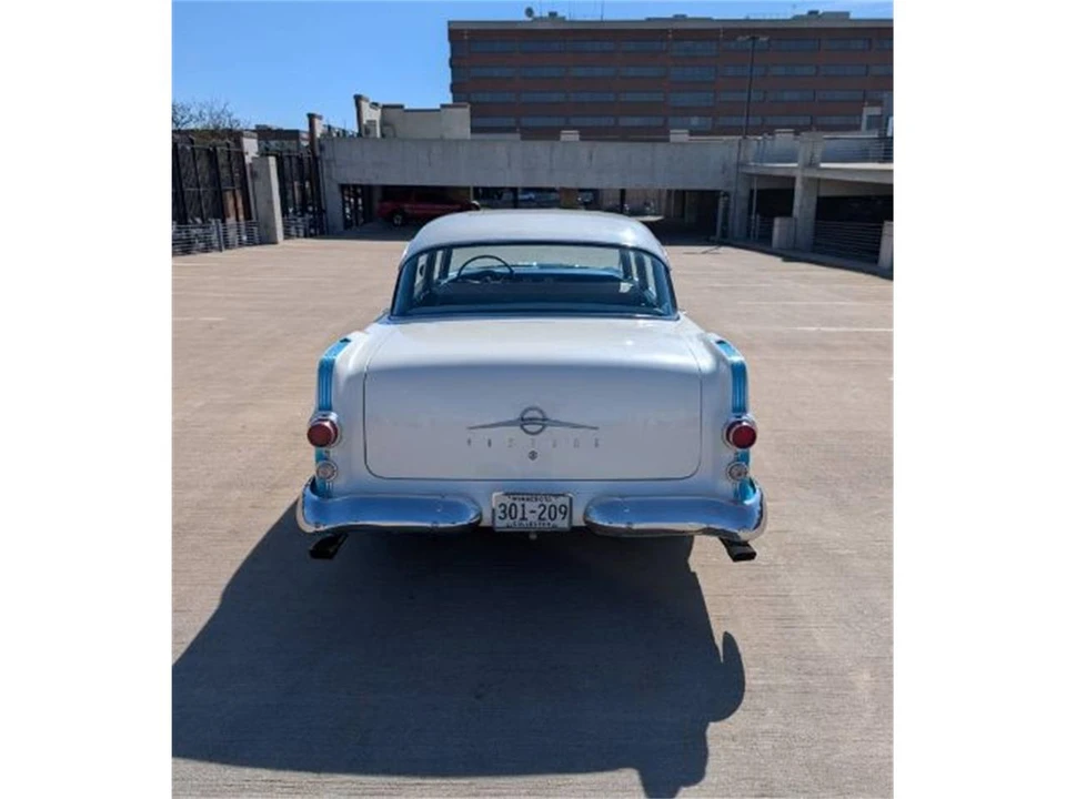 1955 Pontiac Chieftain - Image 13 of 17