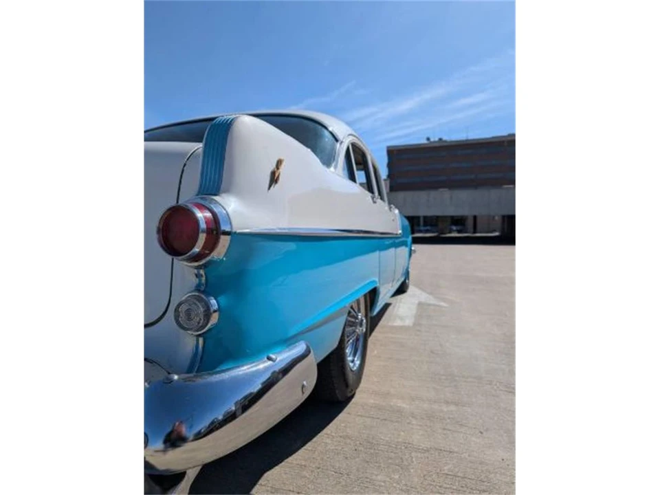 1955 Pontiac Chieftain - Image 15 of 17