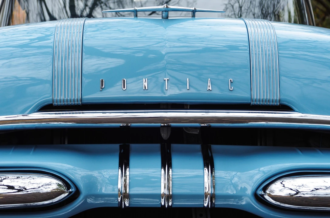 1955 Pontiac Chieftain - Image 28 of 31