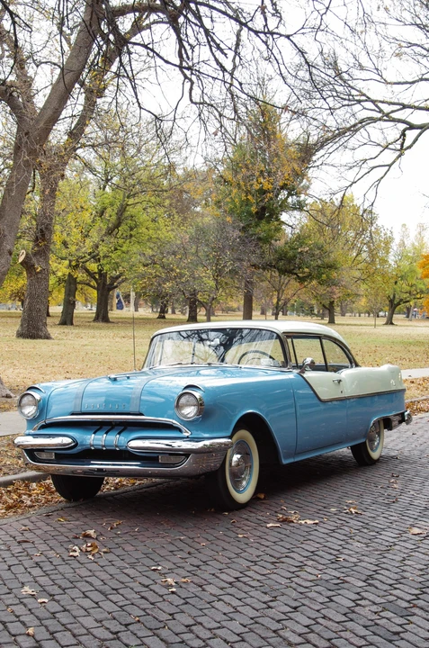 1955 Pontiac Chieftain - Image 3 of 31