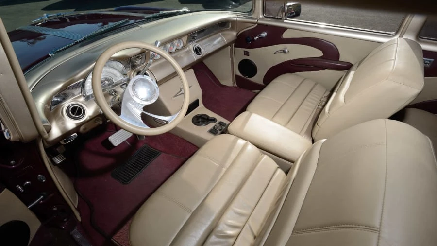 1955 Pontiac Chieftain - Image 4 of 20