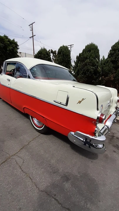 1955 Pontiac Chieftain - Image 23 of 31