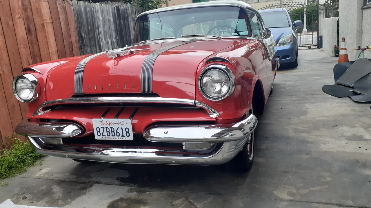 1955 Pontiac Chieftain - Image 20 of 31