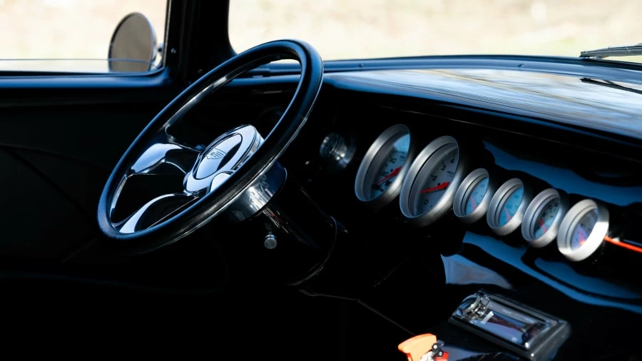 1955 Pontiac Chieftain - Image 30 of 31