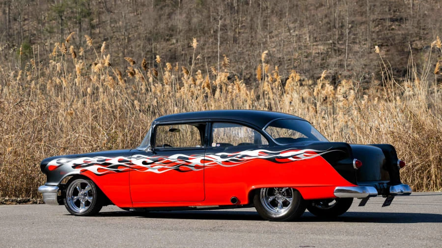 1955 Pontiac Chieftain - Image 3 of 31