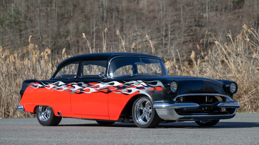 1955 Pontiac Chieftain - Image 12 of 31
