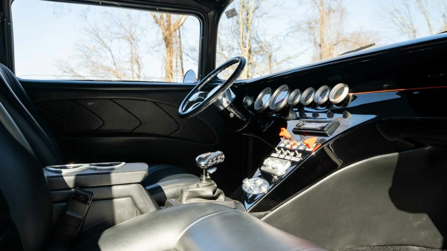 1955 Pontiac Chieftain - Image 28 of 31