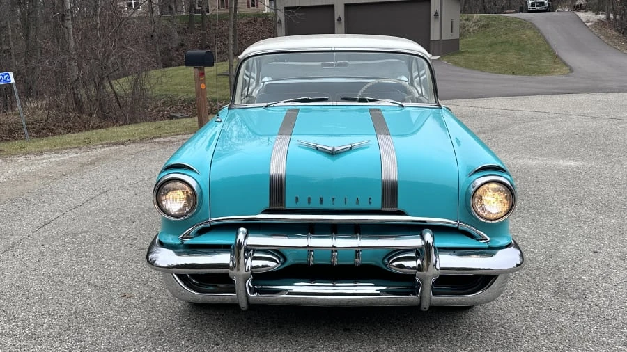 1955 Pontiac Chieftain - Image 4 of 13