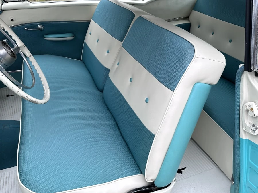 1955 Pontiac Chieftain - Image 10 of 13