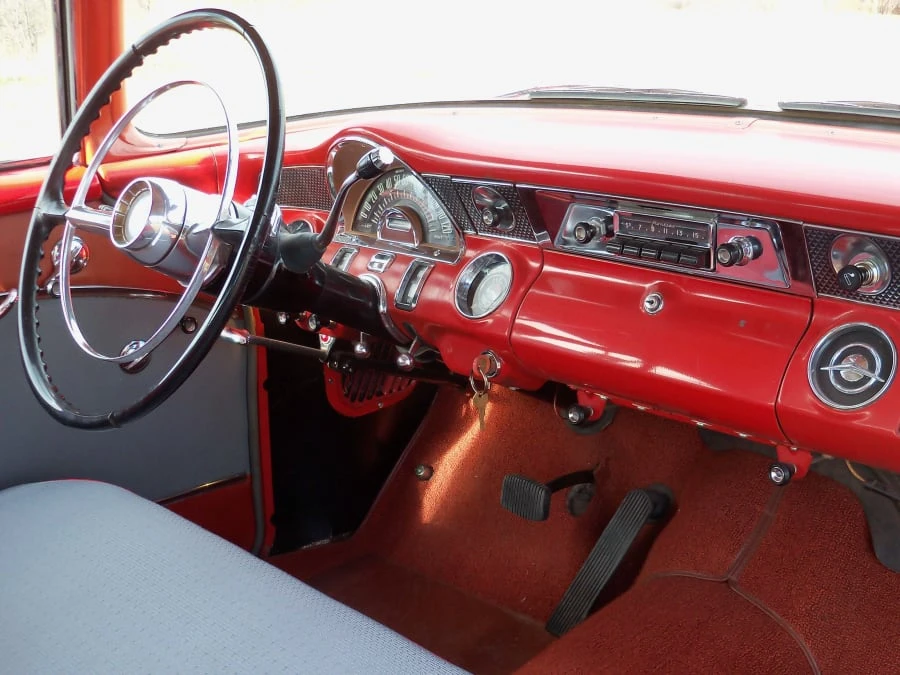 1955 Pontiac Chieftain - Image 4 of 10