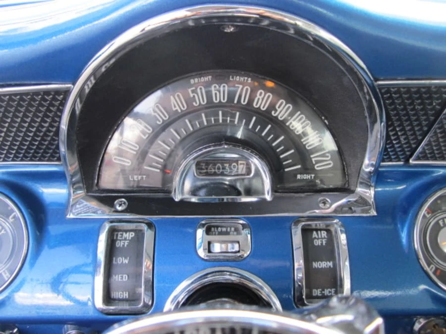 1955 Pontiac Chieftain - Image 7 of 9