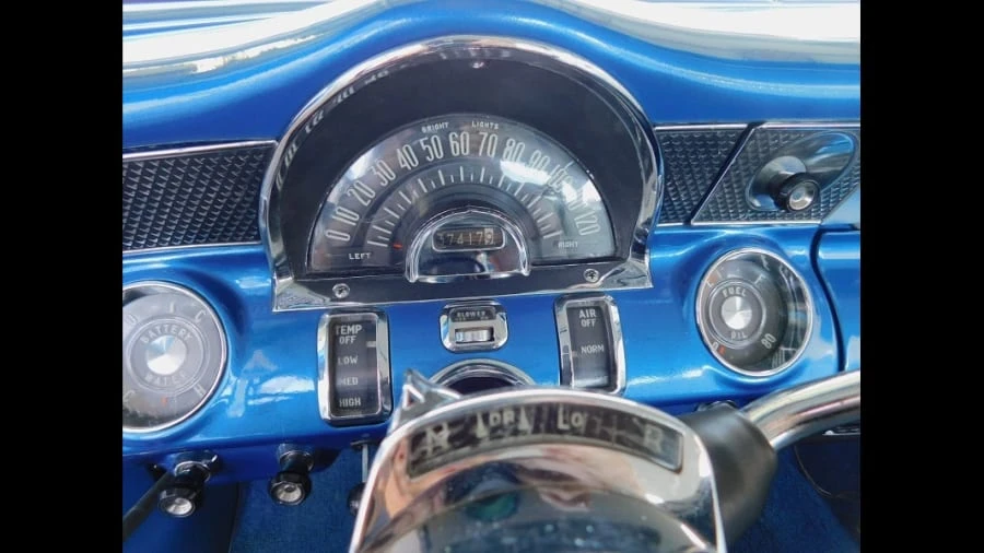 1955 Pontiac Chieftain - Image 5 of 12