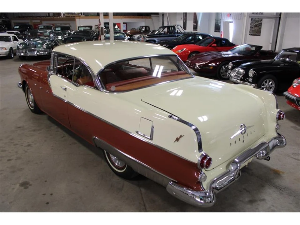 1955 Pontiac Chieftain - Image 18 of 31