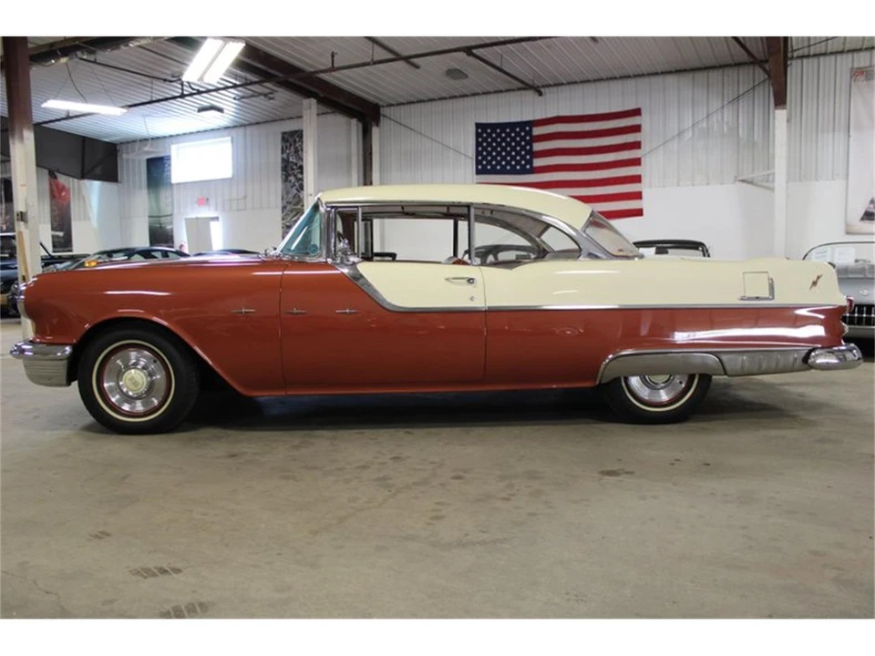 1955 Pontiac Chieftain - Image 3 of 31