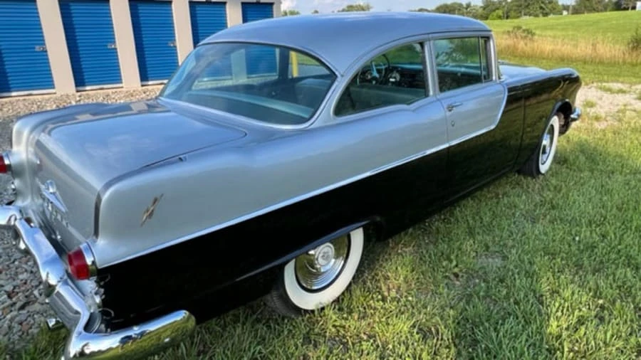 1955 Pontiac Chieftain - Image 2 of 17