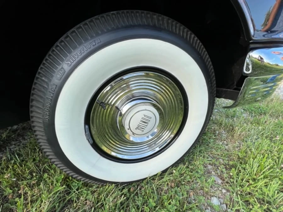 1955 Pontiac Chieftain - Image 6 of 17