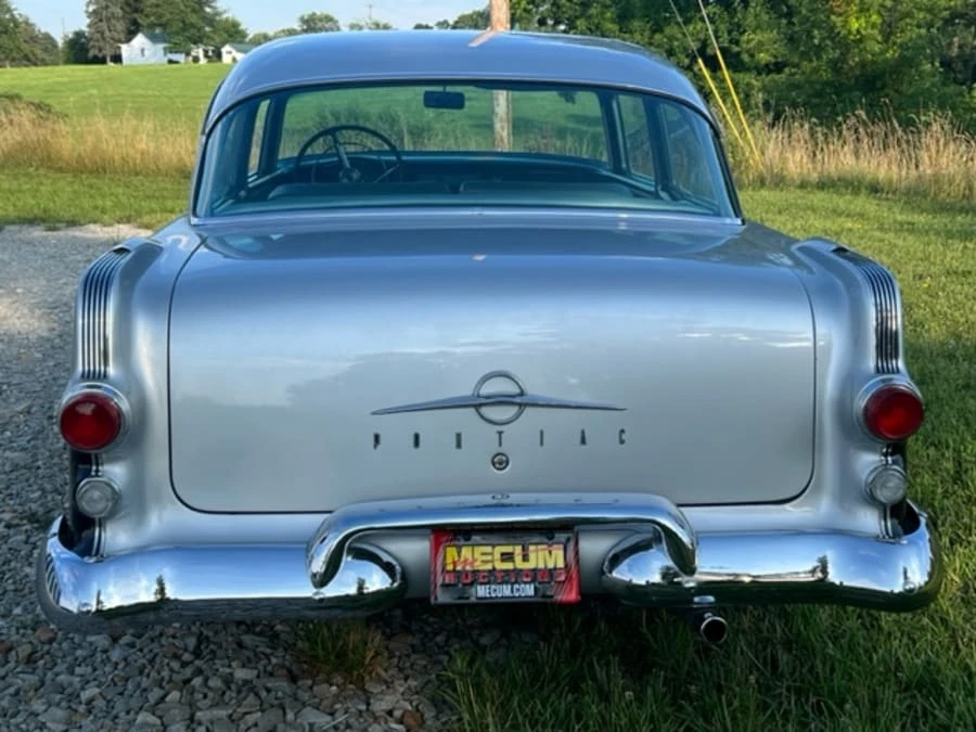 1955 Pontiac Chieftain - Image 4 of 17