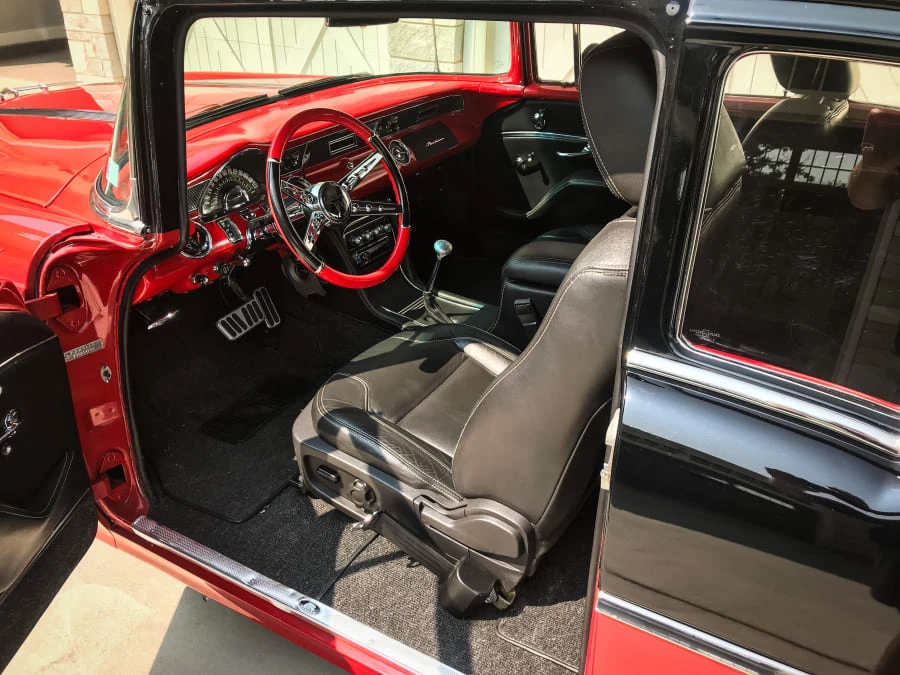 1955 Pontiac Chieftain - Image 5 of 12
