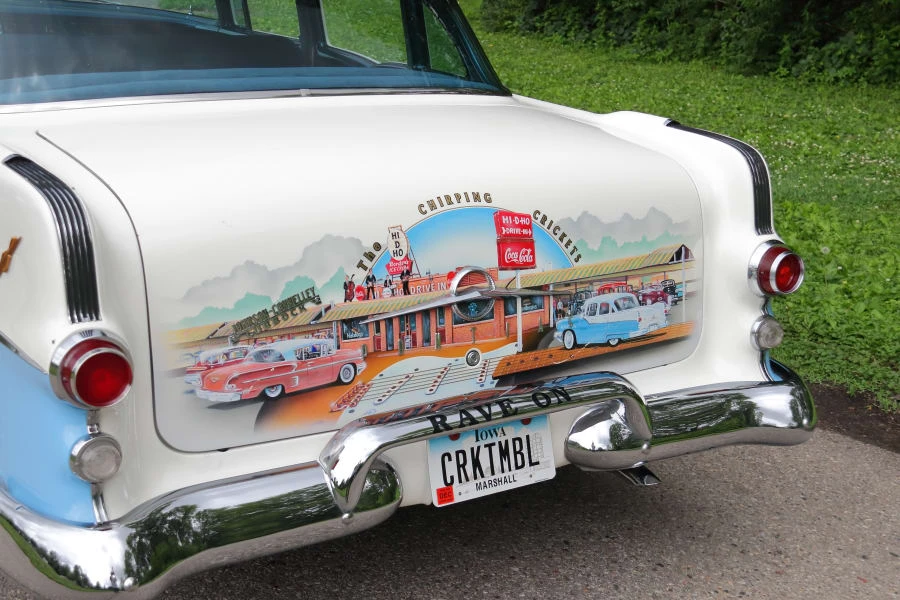 1955 Pontiac Chieftain - Image 12 of 31