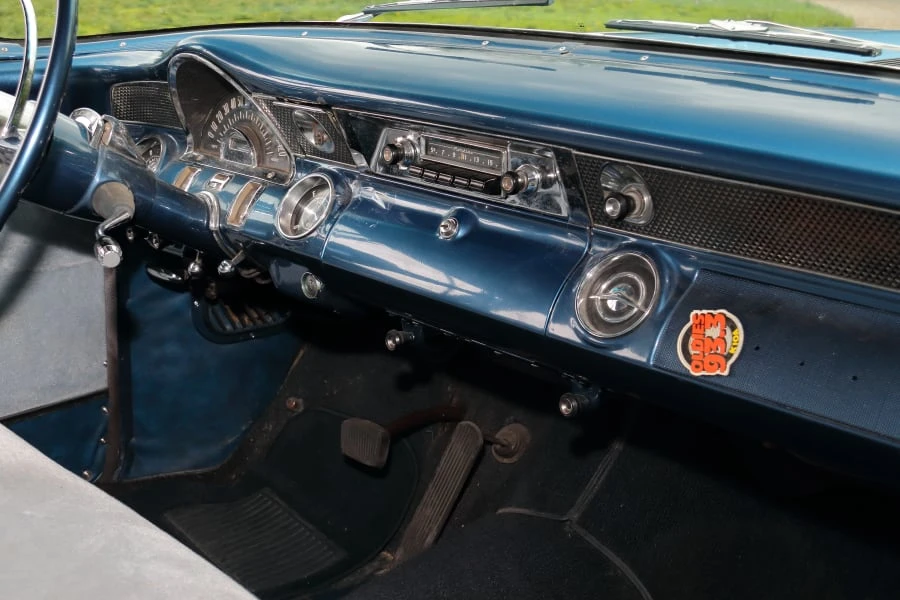 1955 Pontiac Chieftain - Image 27 of 31