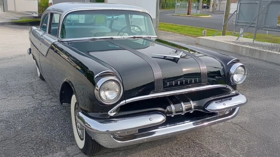 1955 Pontiac Chieftain - Image 5 of 12
