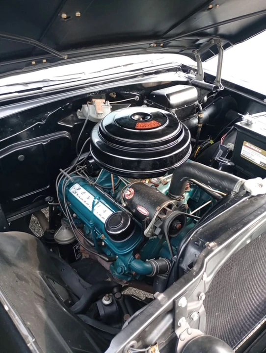1955 Pontiac Chieftain - Image 9 of 12