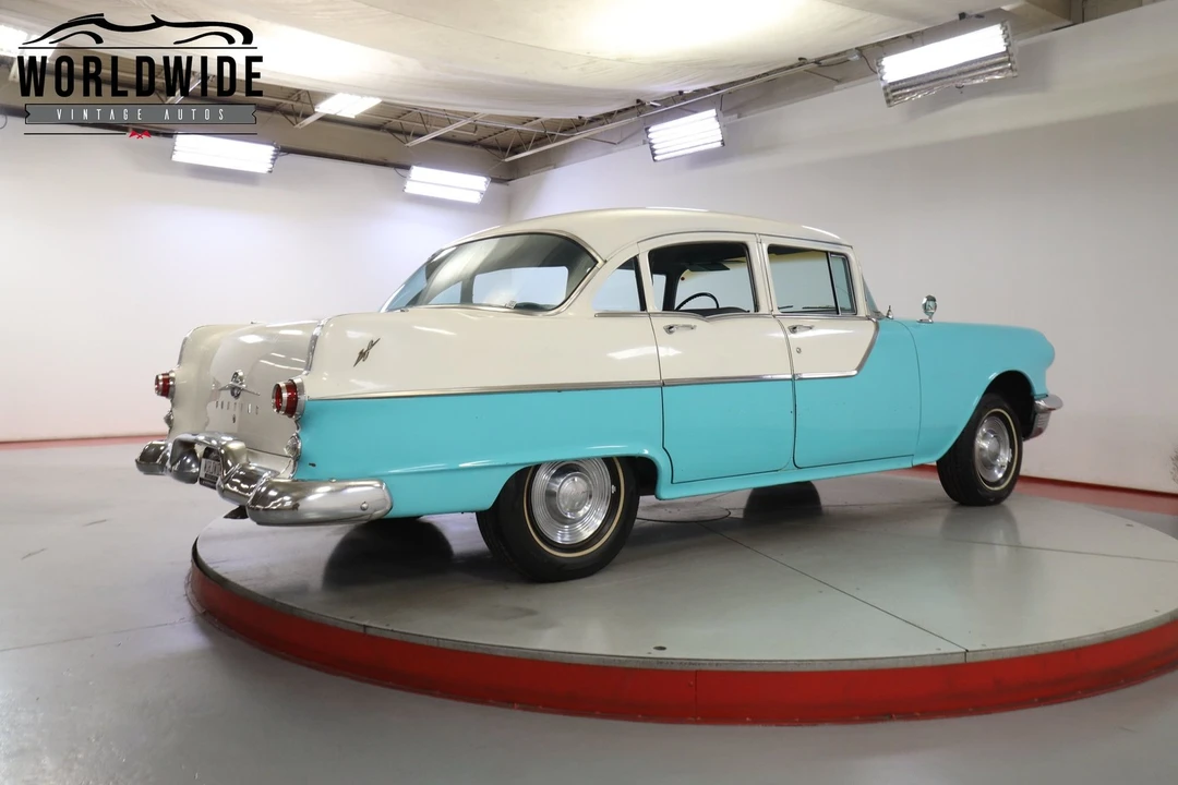 1955 Pontiac Chieftain - Image 6 of 12