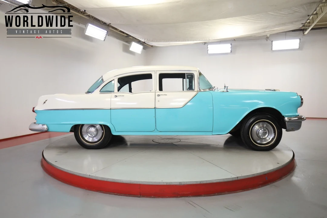 1955 Pontiac Chieftain - Image 4 of 12