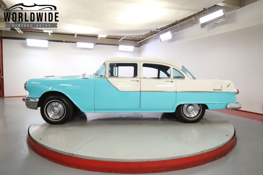 1955 Pontiac Chieftain - Image 3 of 12