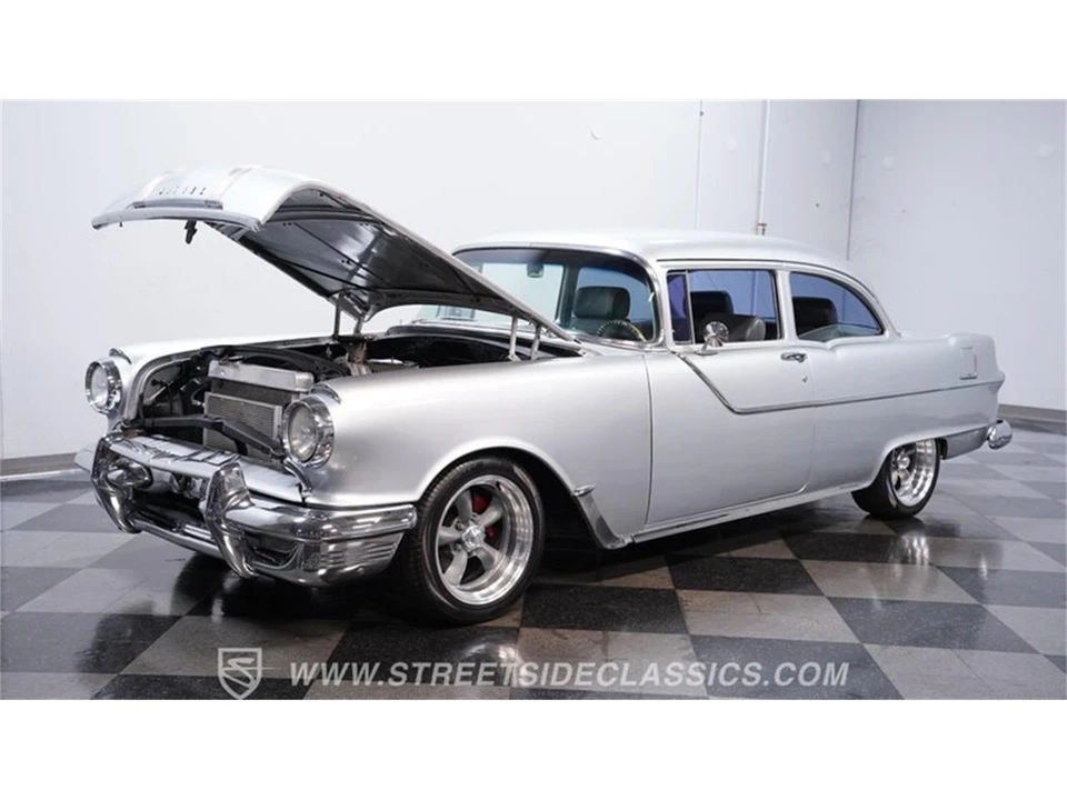 1955 Pontiac Chieftain - Image 28 of 31