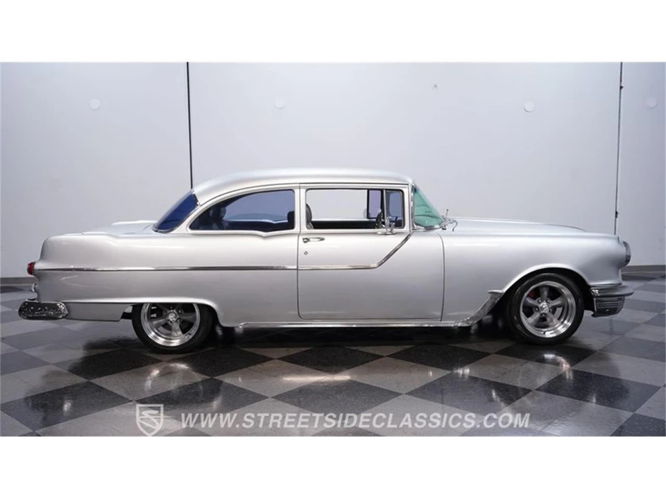 1955 Pontiac Chieftain - Image 13 of 31