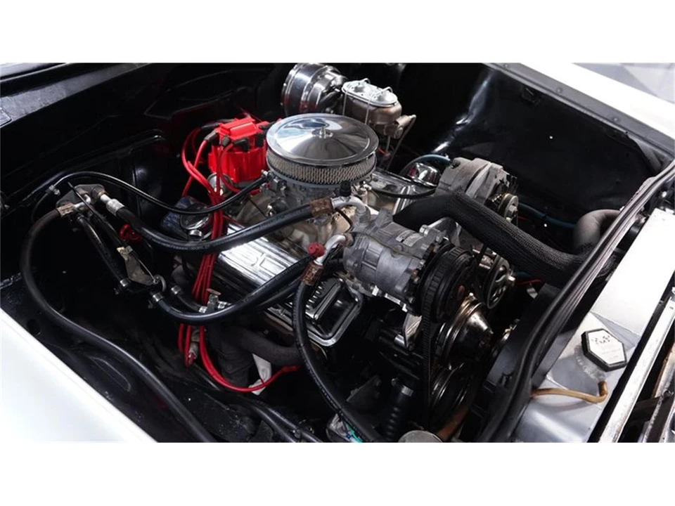 1955 Pontiac Chieftain - Image 26 of 31