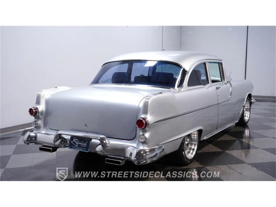 1955 Pontiac Chieftain - Image 11 of 31