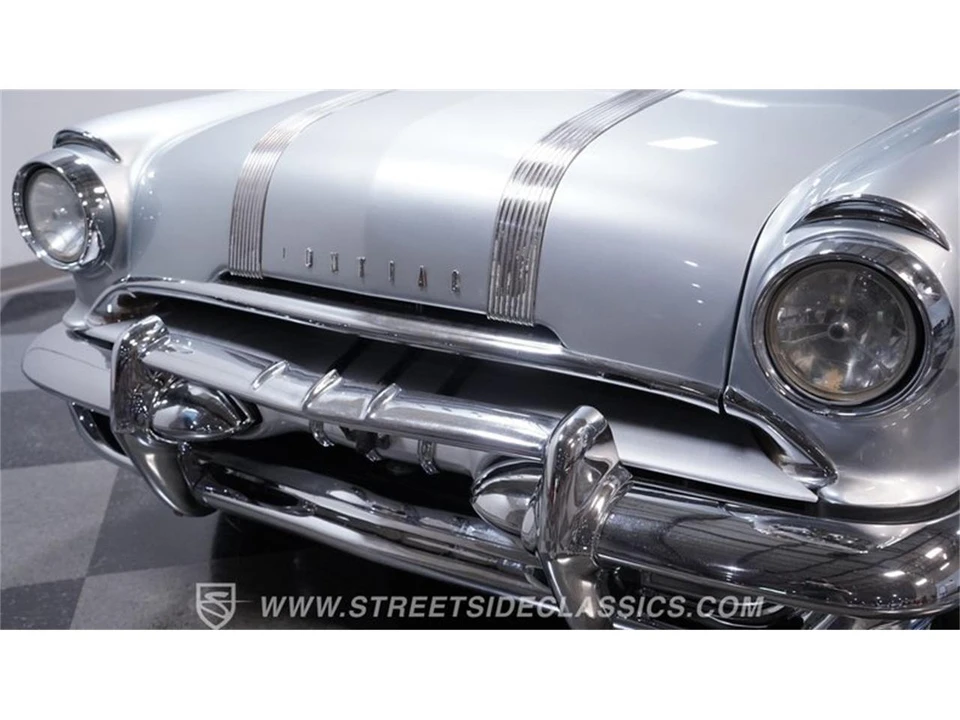 1955 Pontiac Chieftain - Image 18 of 31