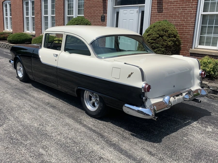 1955 Pontiac Chieftain - Image 3 of 9