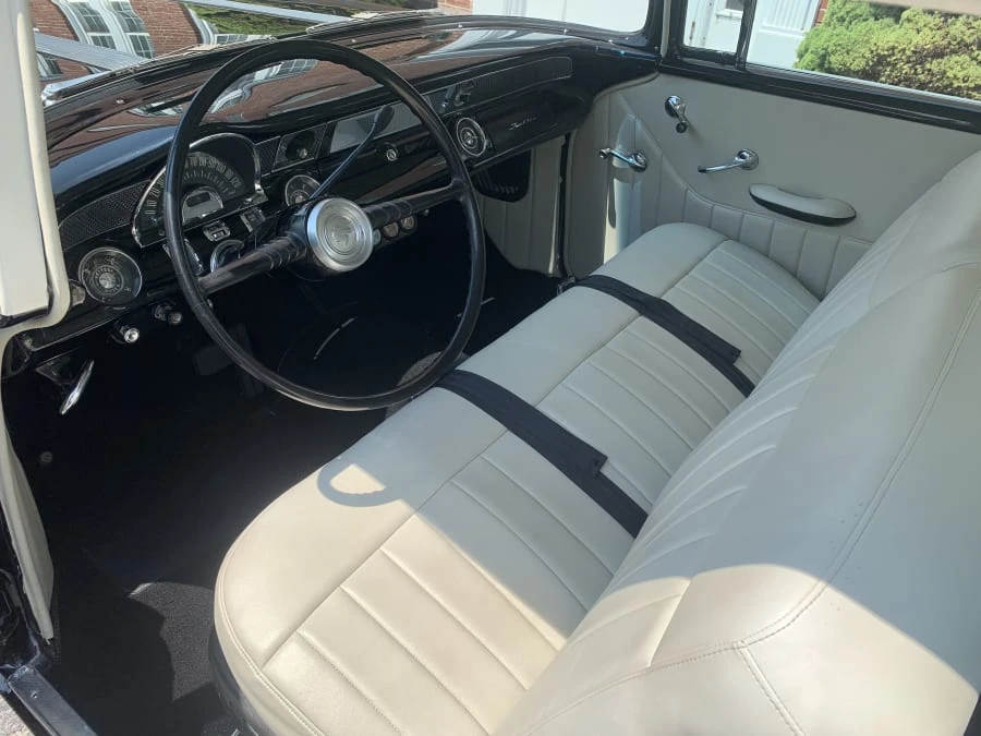 1955 Pontiac Chieftain - Image 4 of 9