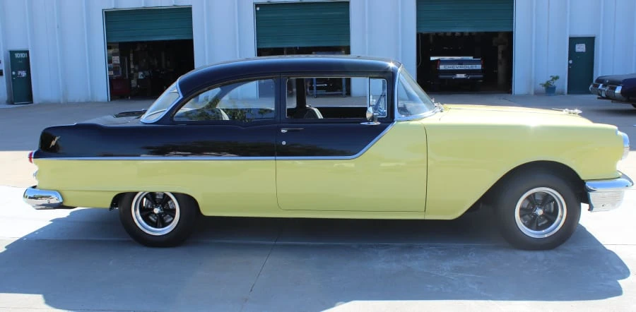 1955 Pontiac Chieftain - Image 2 of 2