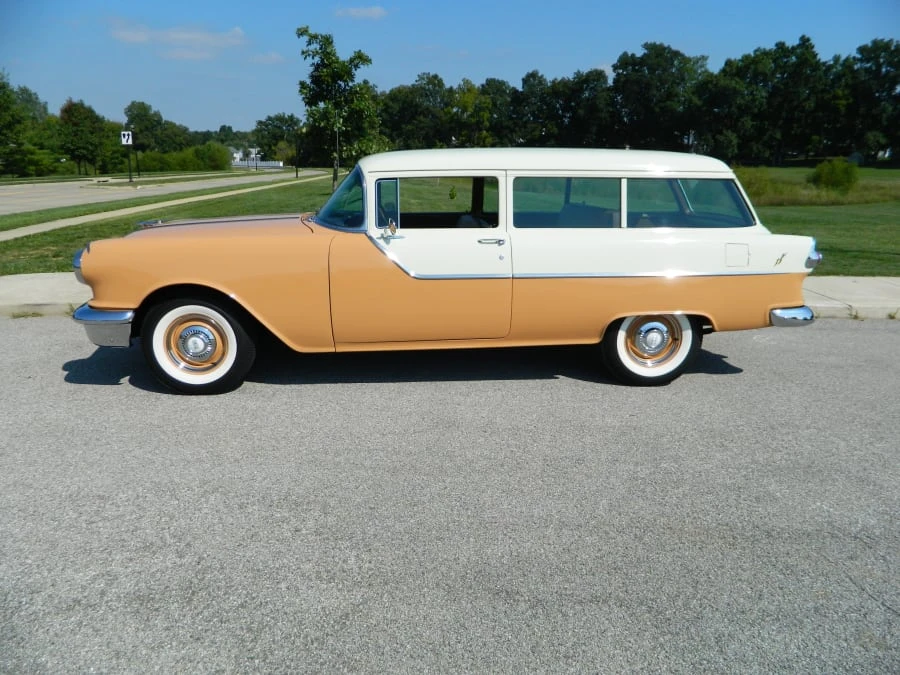 1955 Pontiac Chieftain - Image 2 of 9