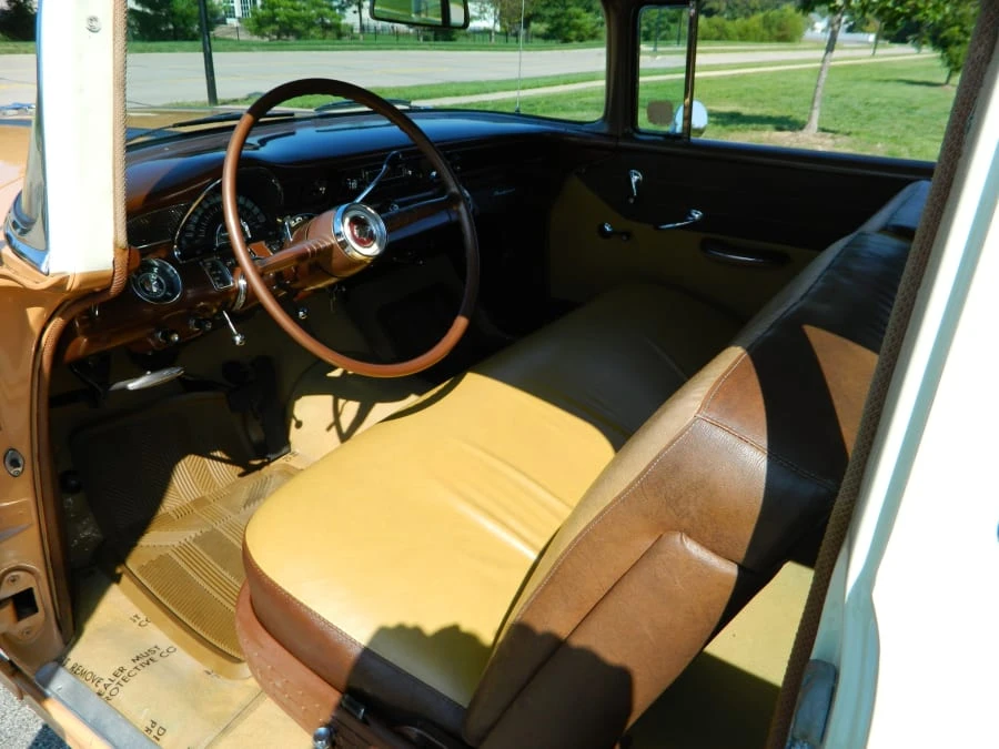 1955 Pontiac Chieftain - Image 4 of 9