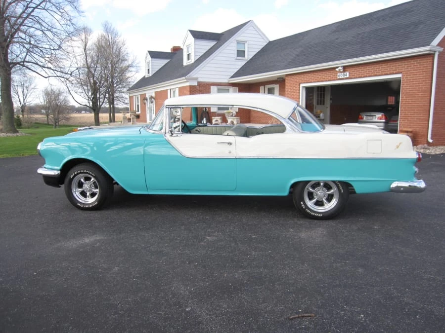 1955 Pontiac Chieftain - Image 2 of 8