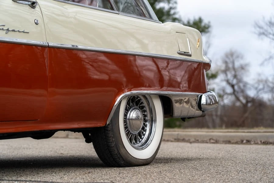 1955 Pontiac Safari - Image 10 of 28