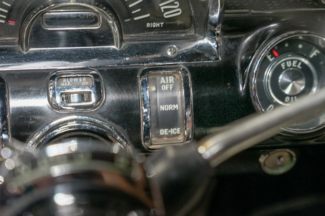 1955 Pontiac Star Chief - Image 18 of 31