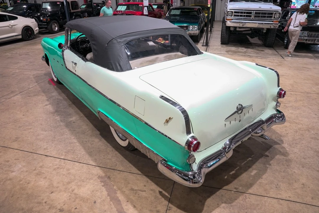 1955 Pontiac Star Chief - Image 30 of 31