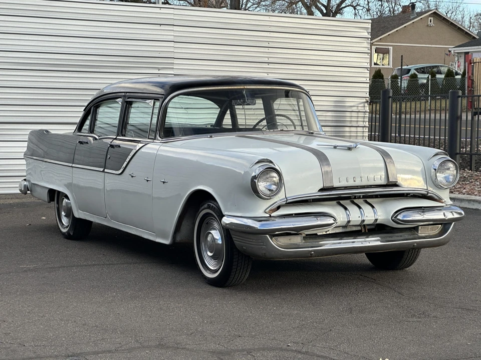 1955 Pontiac Star Chief - Image 19 of 31
